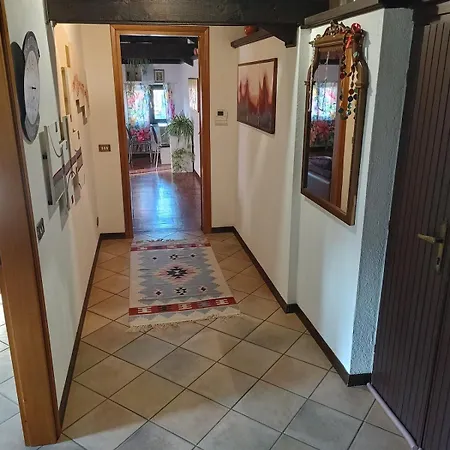 דירה Hala's House