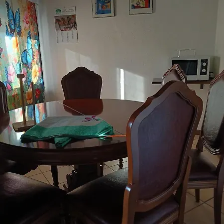 Hala's House דירה *